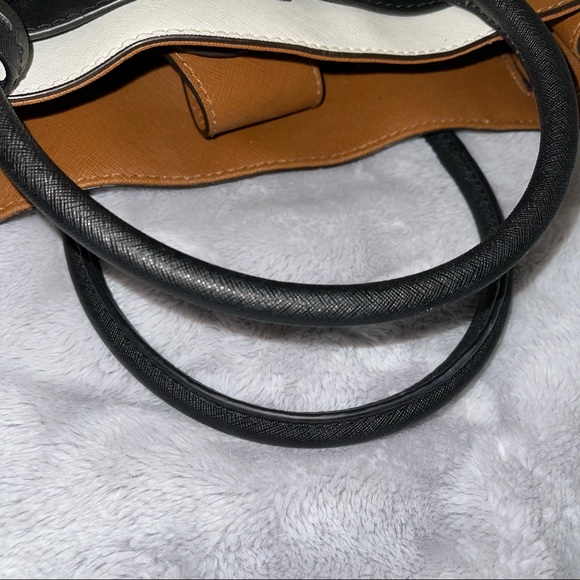 MK Large Hamilton Tote - Picture 7 of 13